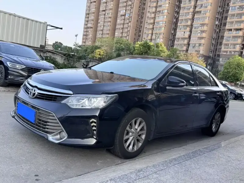 Toyota Camry, 2015