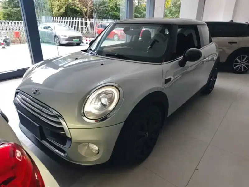 MINI Mini, 2017
