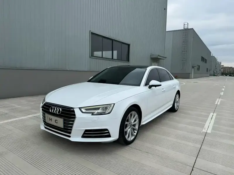 Audi A4L, 2018