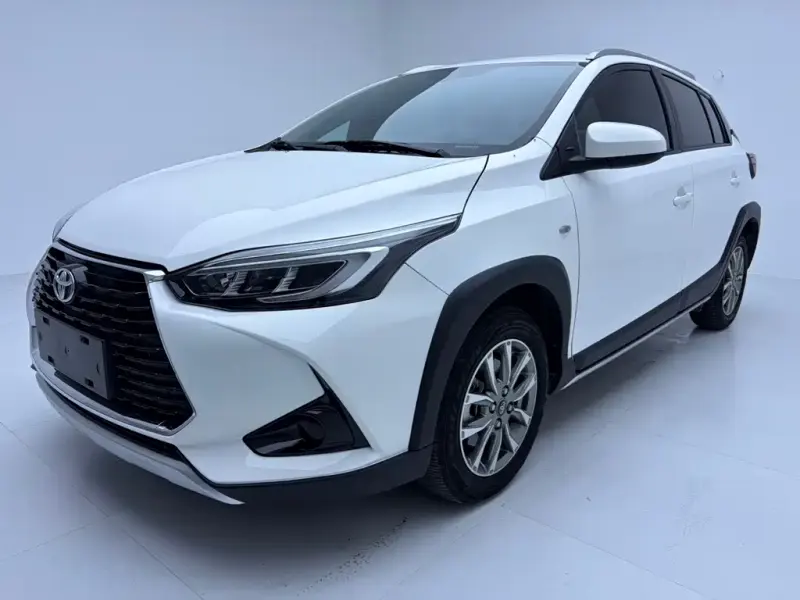 Toyota Yaris L, 2022