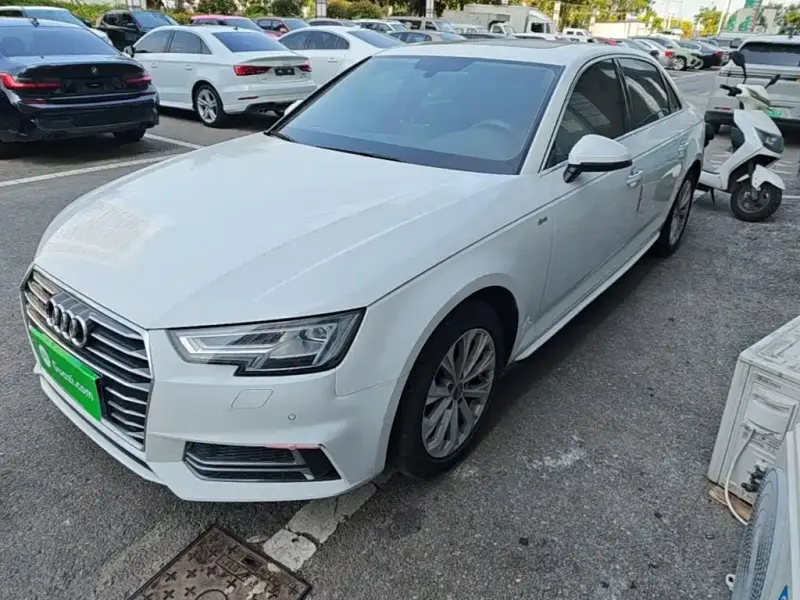 Audi A4L, 2019