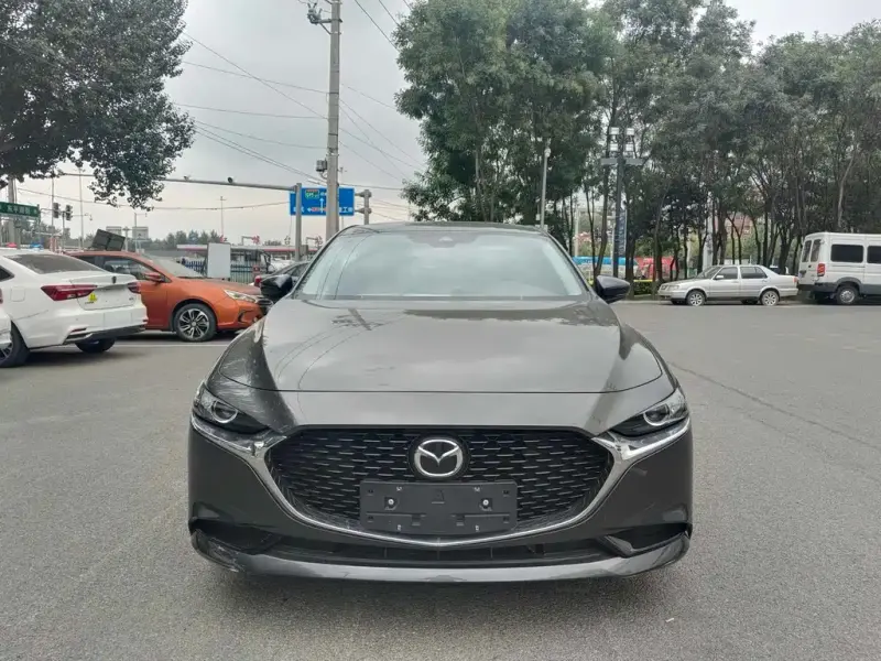Mazda 3 Axela, 2022