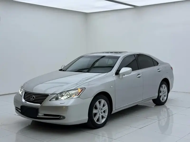 Lexus ES, 2009