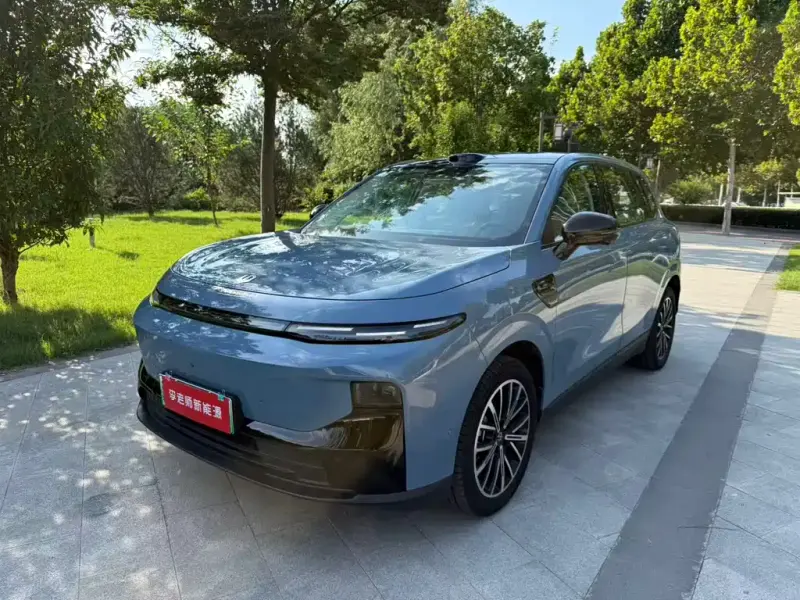 Leapmotor B10, 2025