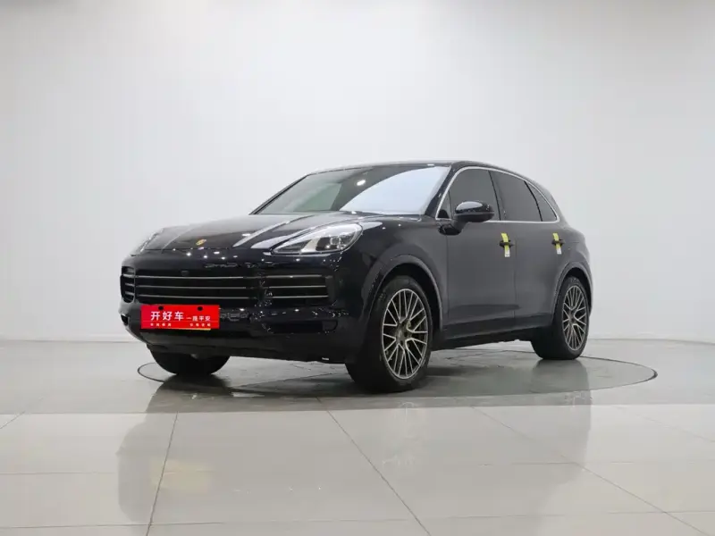Porsche Cayenne Hybrid, 2021