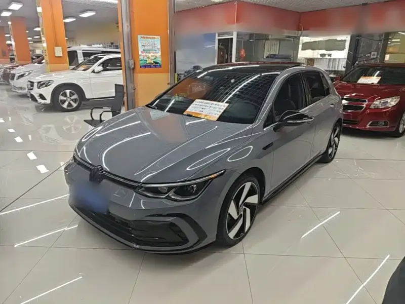 Volkswagen Golf, 2021
