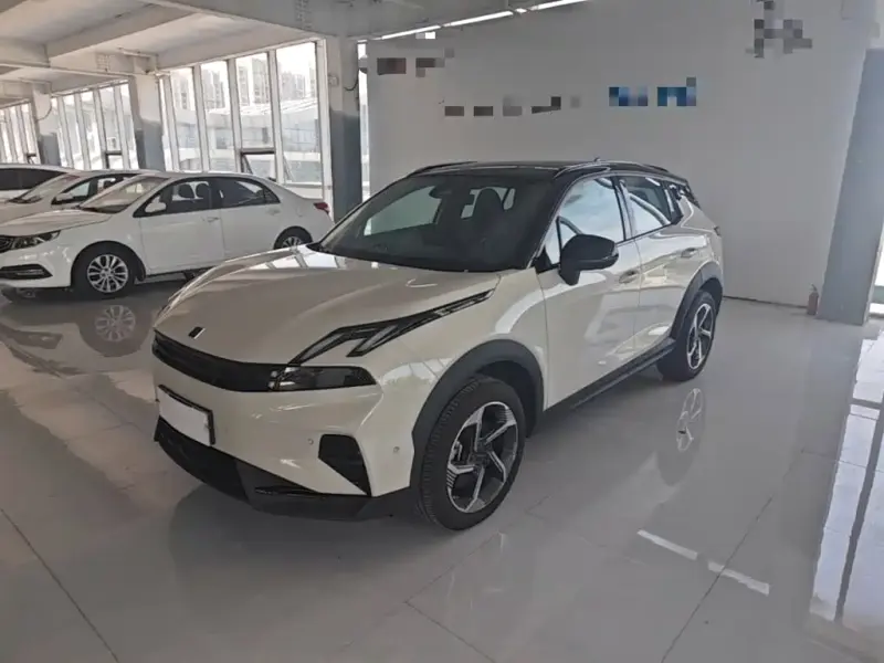 Lynk & Co 06, 2025