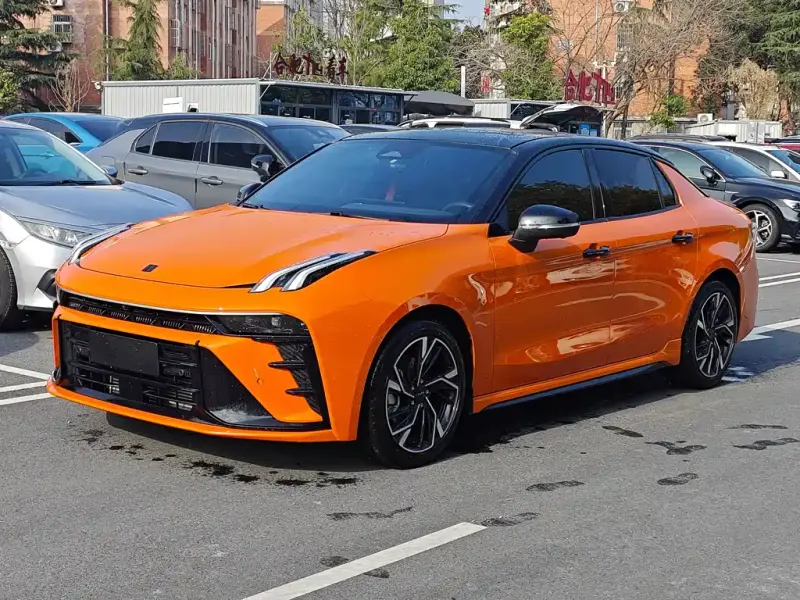 Lynk & Co 03, 2025