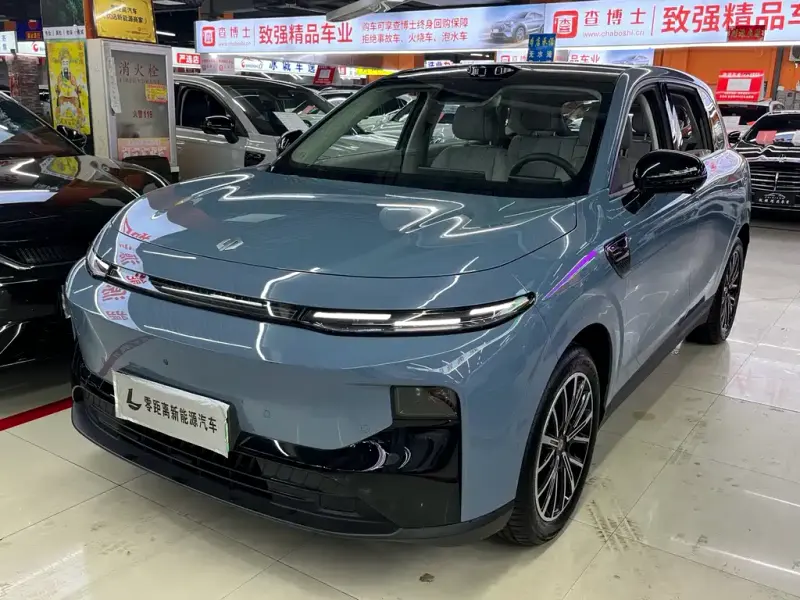 Leapmotor B10, 2025