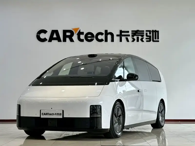 Li Auto Li MEGA, 2025