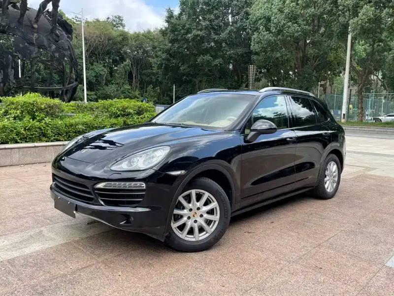 Porsche Cayenne, 2014