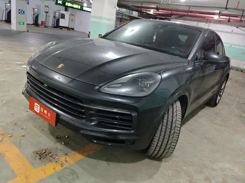 Porsche Cayenne, 2023