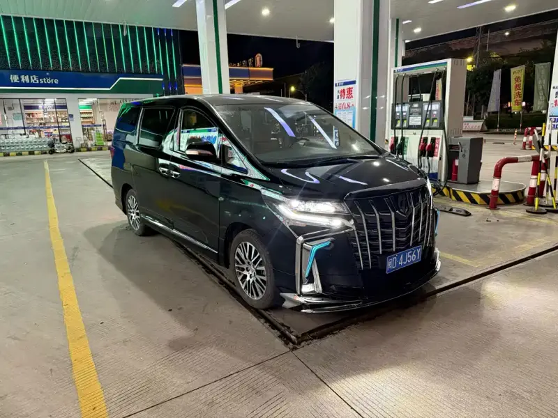 Toyota Alphard, 2011