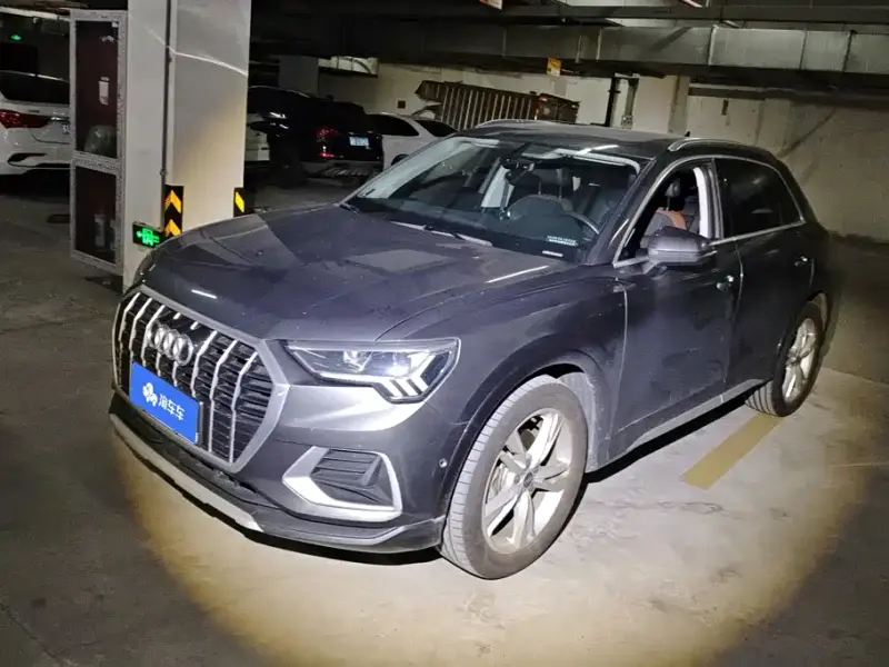 Audi Q3, 2021
