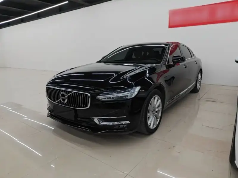Volvo S90, 2020