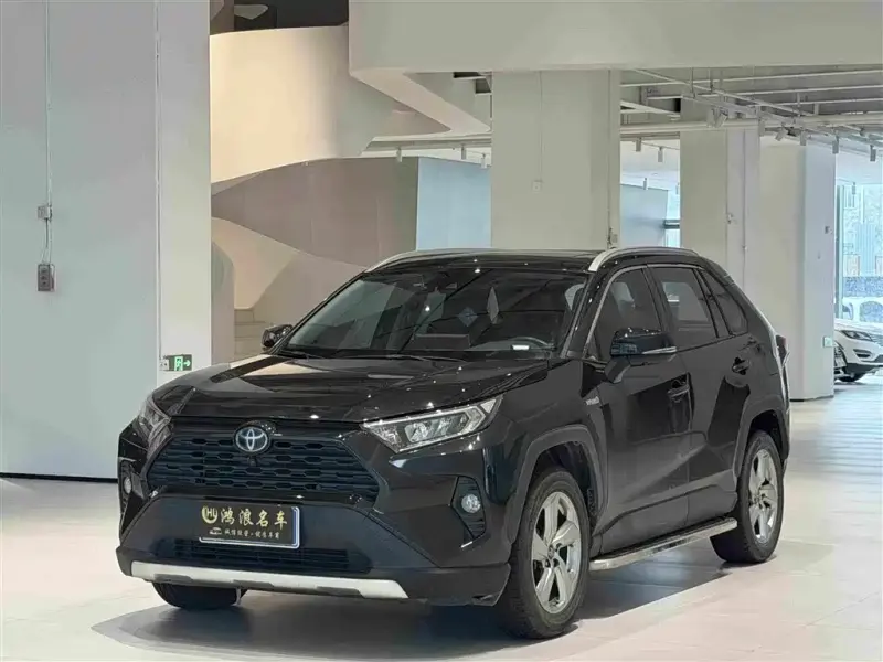 Toyota RAV4, 2021