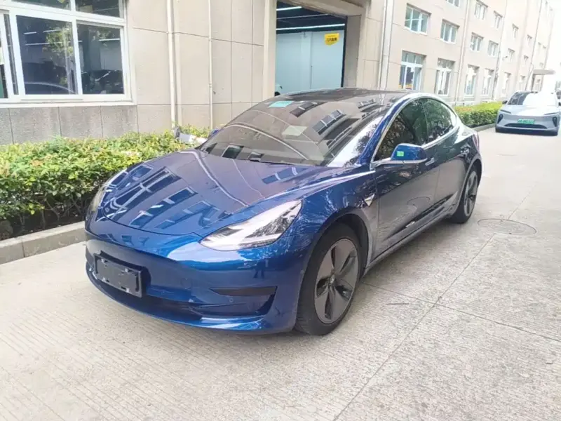 Tesla Model 3, 2020