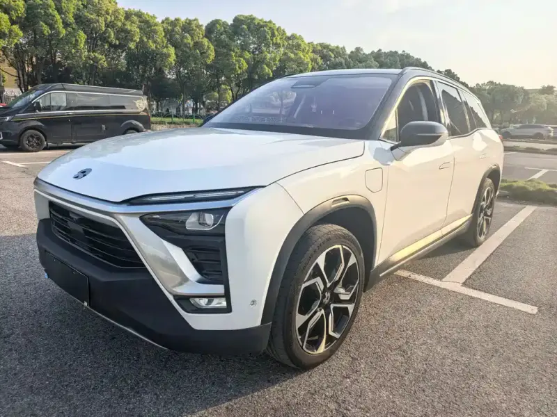 NIO ES8, 2020