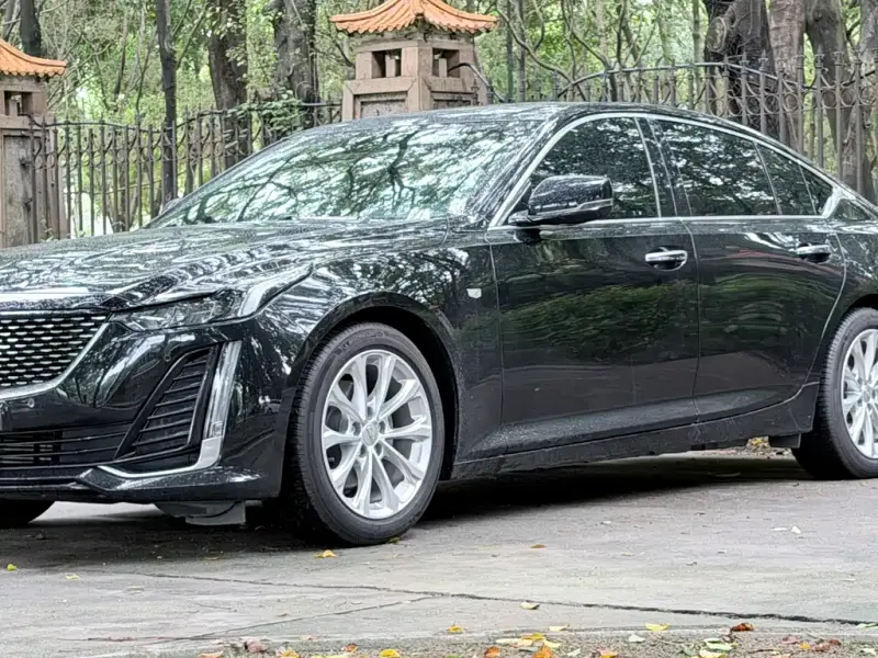Cadillac CT5, 2022