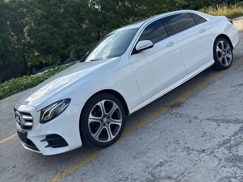 Mercedes-Benz E-Class, 2017