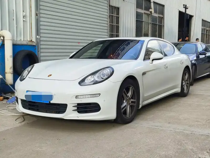 Porsche Panamera, 2014
