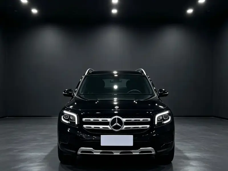 Mercedes-Benz GLB, 2023
