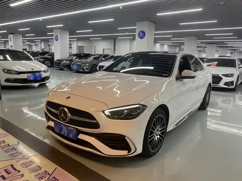 Mercedes-Benz C-Class, 2022