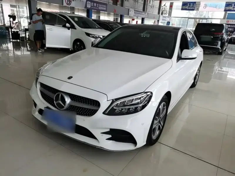 Mercedes-Benz C-Class, 2020