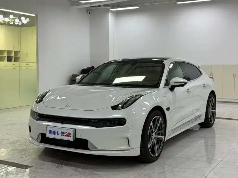 Zeekr 001, 2022