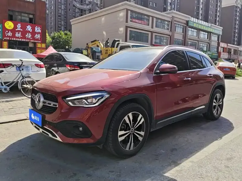Mercedes-Benz GLA, 2023