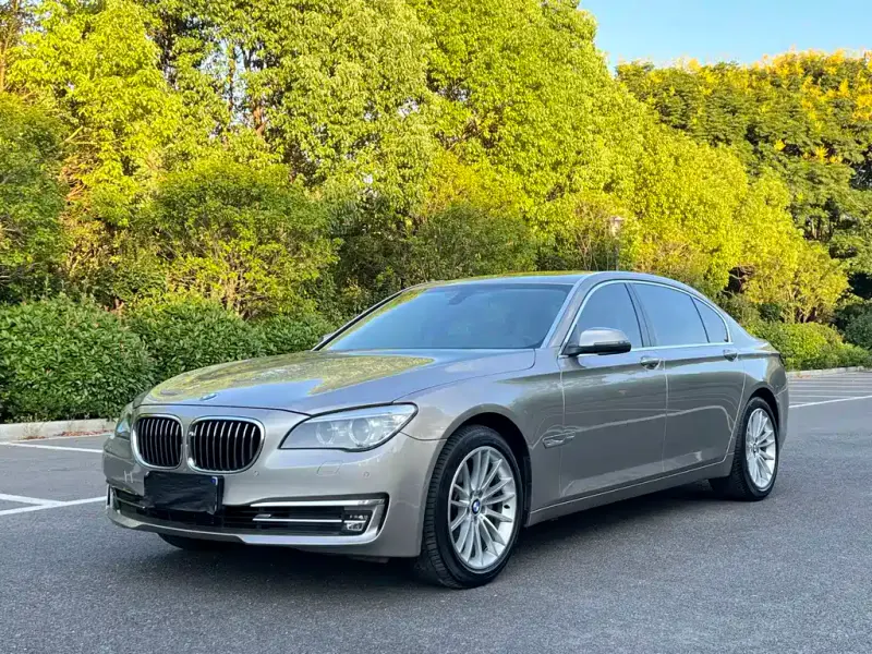 BMW 7 Series, 2015