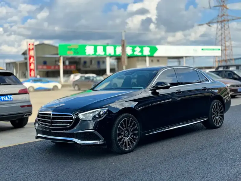 Mercedes-Benz E-Class, 2017