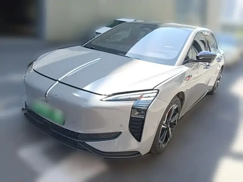Hongqi EH7, 2024