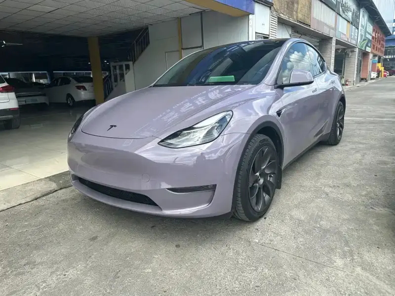 Tesla Model Y, 2021