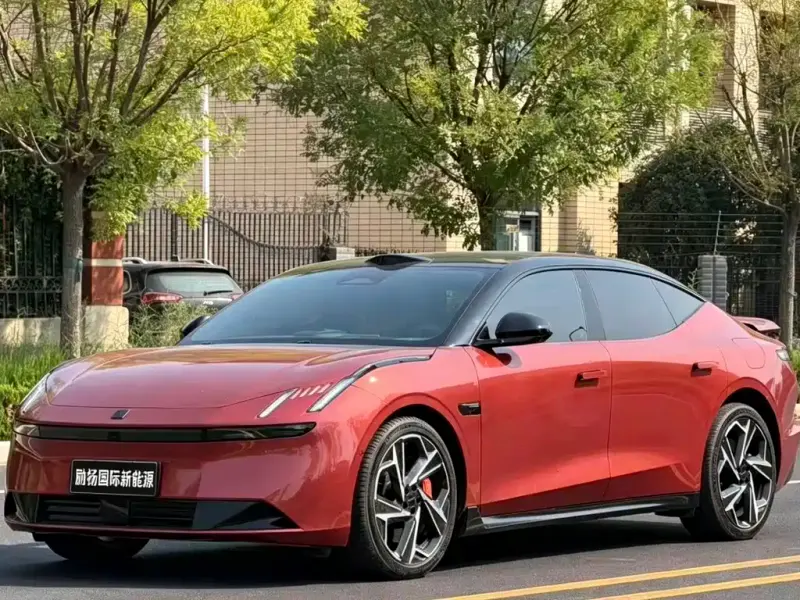 Lynk & Co Z10, 2025