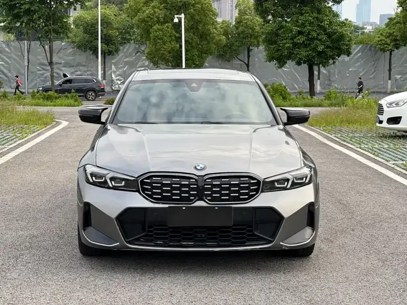 BMW 3 Series, 2023