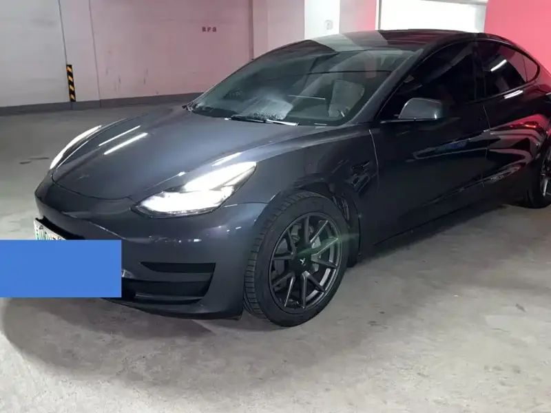 Tesla Model 3, 2023