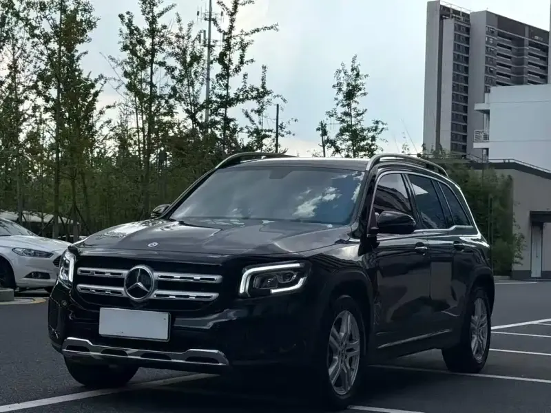 Mercedes-Benz GLB, 2023