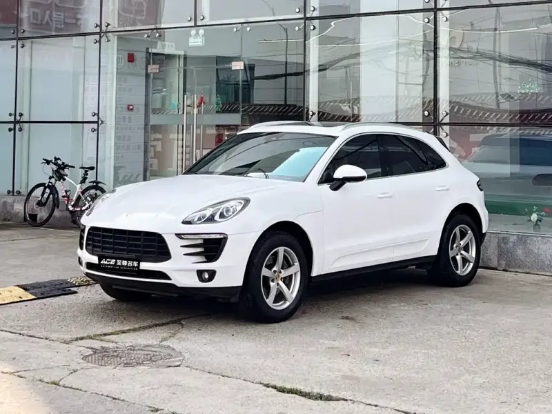 Porsche Macan, 2018