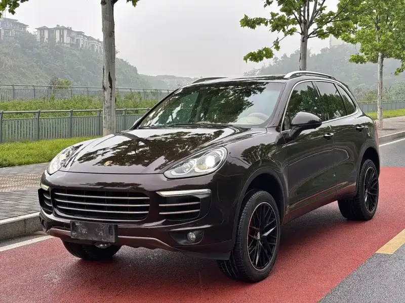 Porsche Cayenne, 2015