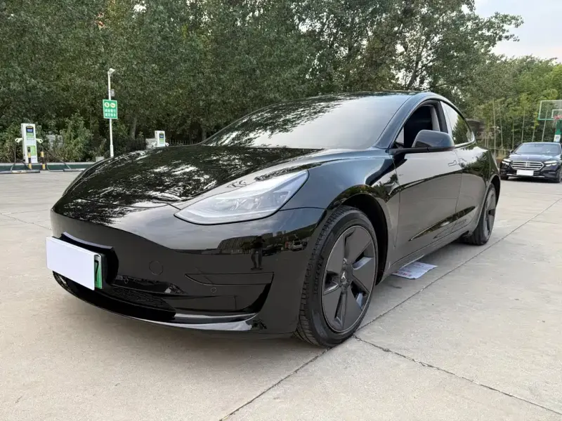 Tesla Model 3, 2023