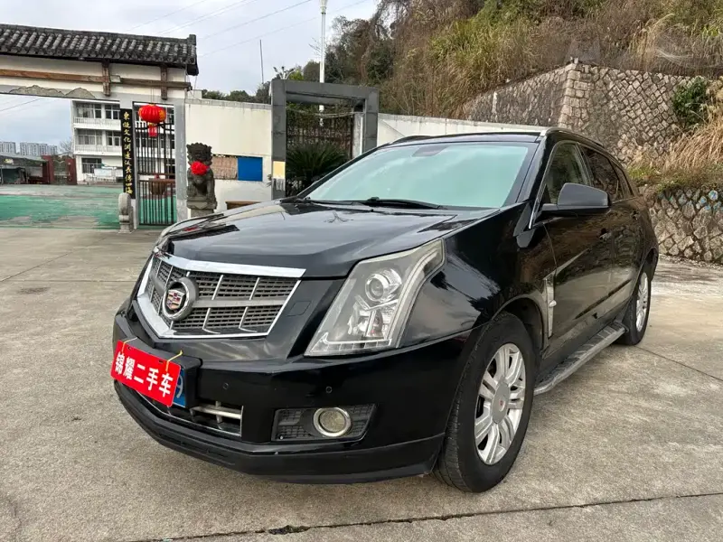 Cadillac SRX, 2011
