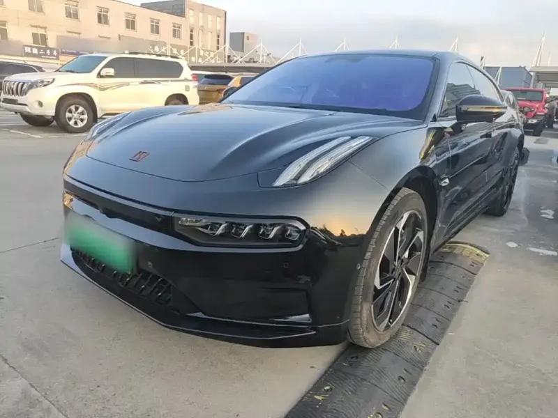 Zeekr 001, 2023