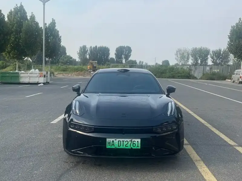 Zeekr 001, 2025