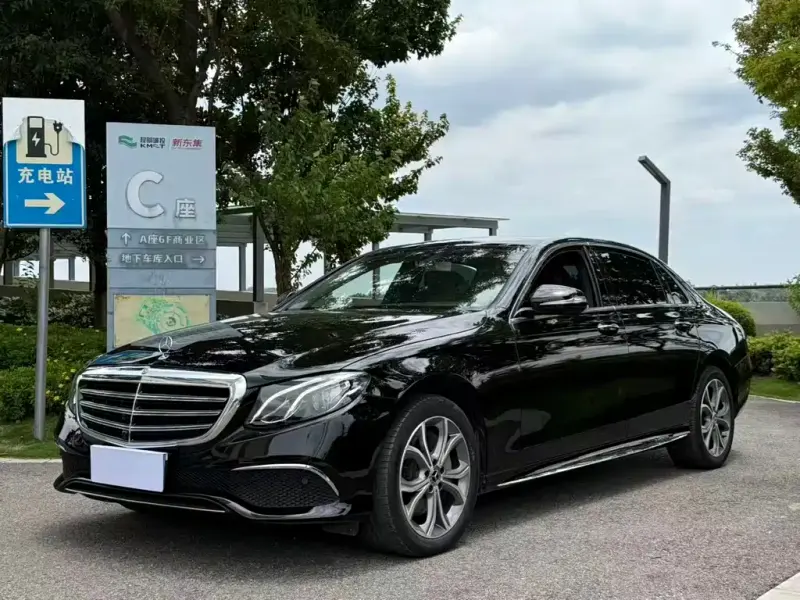 Mercedes-Benz E-Class, 2019