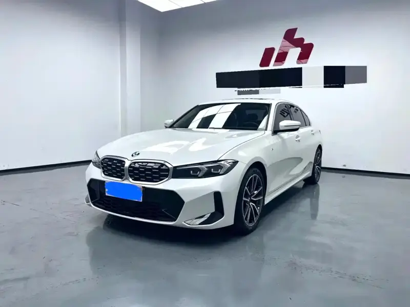 BMW 3 Series, 2025