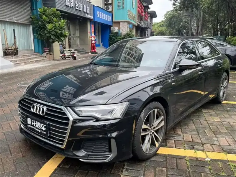 Audi A6L, 2021