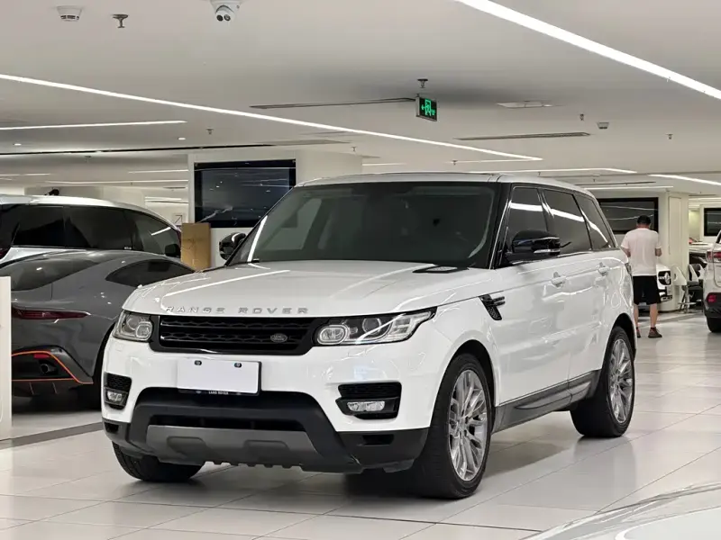 Land Rover Sport, 2016