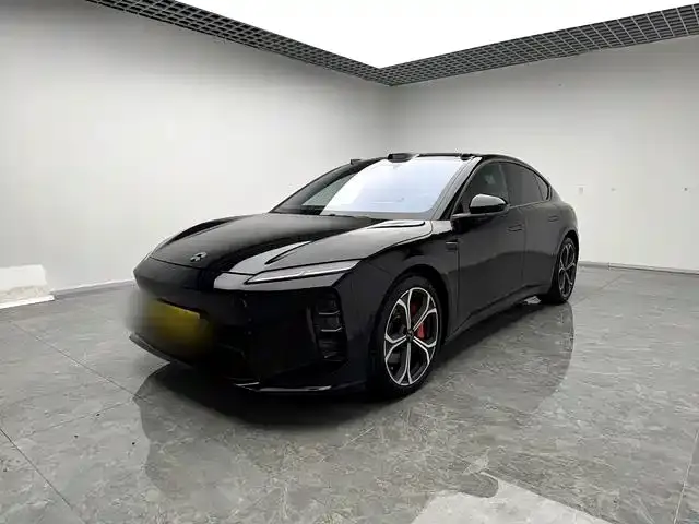 NIO ET5, 2025