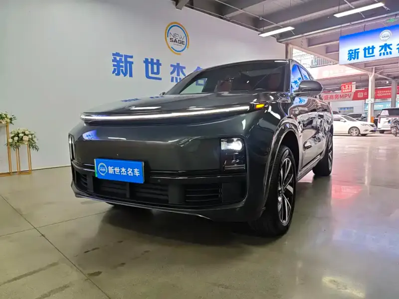 Li Auto Li L8, 2023